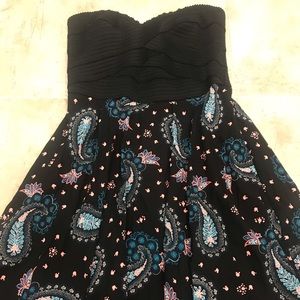 Size large express strapless dress